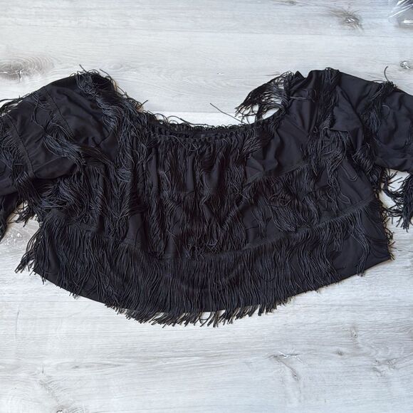 Ashley Stewart, Off The Shoulder Fringed Top size 26/28 Black NWT in packaging - Picture 5 of 6